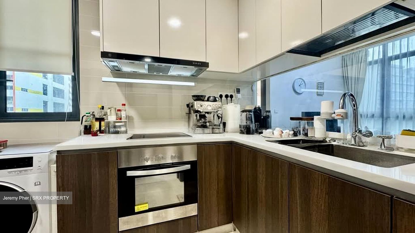 Symphony Suites (D27), Condominium #588239581